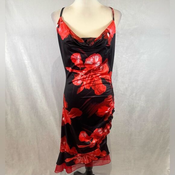 Black and red floral print ruched ruffle hem midi cami dress size large - Picture 3 of 9